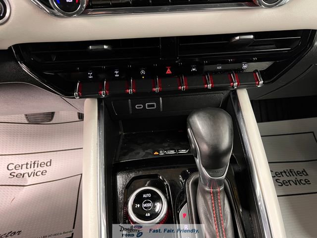 Used 2023 GMC Canyon AT4X image 42