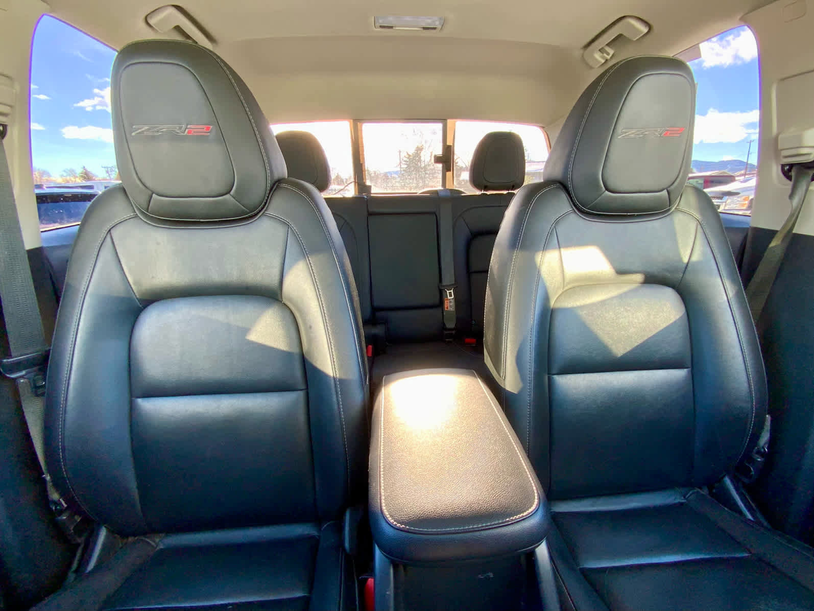 Used 2019 Chevrolet Colorado ZR2 image 31