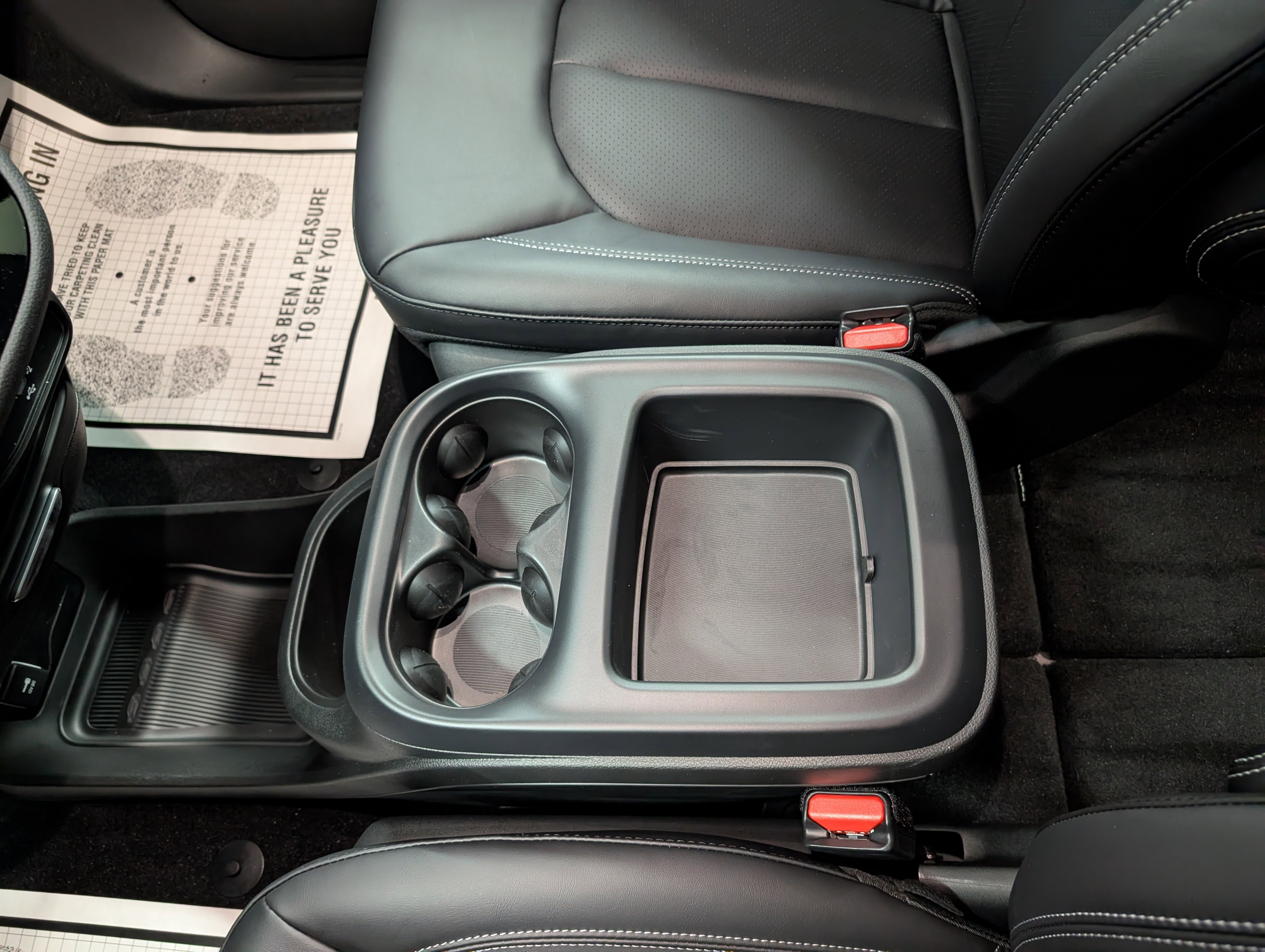 New 2026 Chrysler Pacifica Select image 16