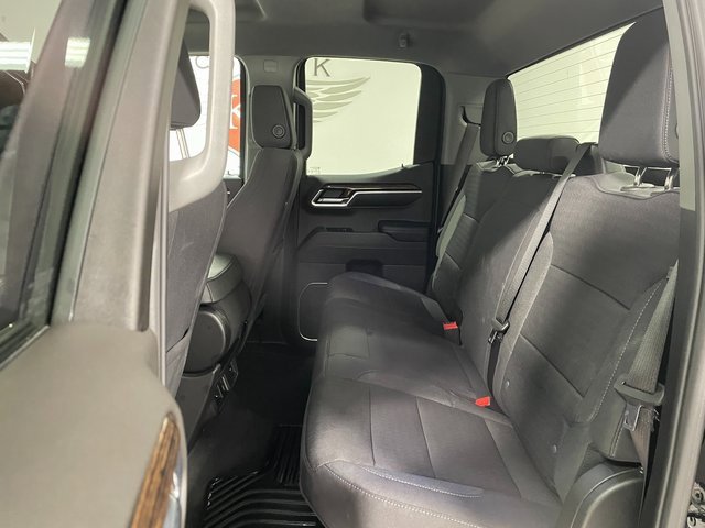 Used 2024 GMC Sierra 1500 SLE image 20