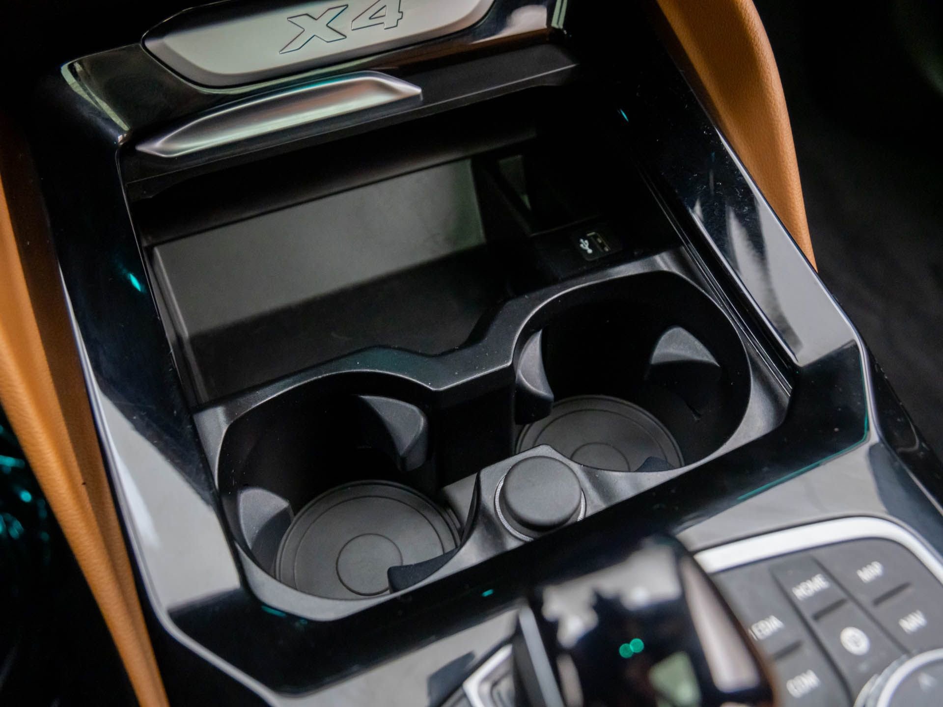 Used 2022 BMW X4 xDrive30i w/ Premium Package image 30