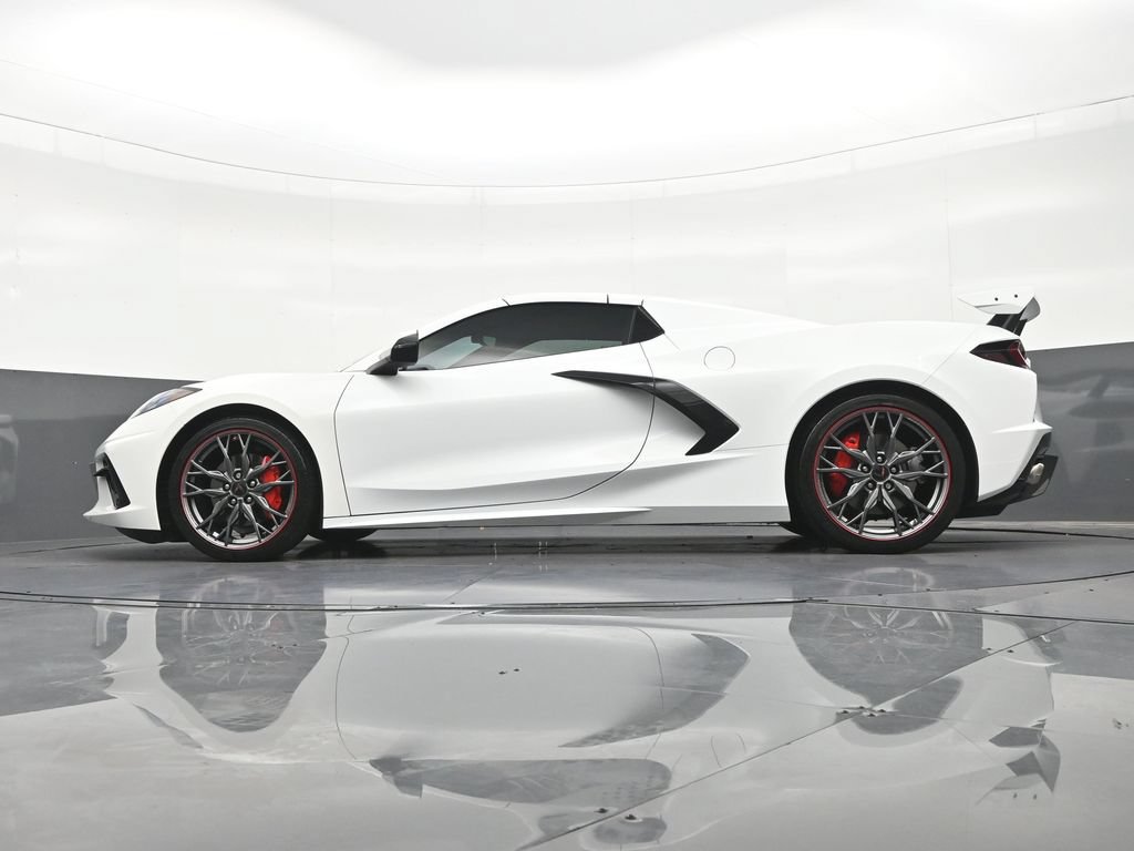 Used 2024 Chevrolet Corvette Stingray Convertible w/ 1LT RWD image 24