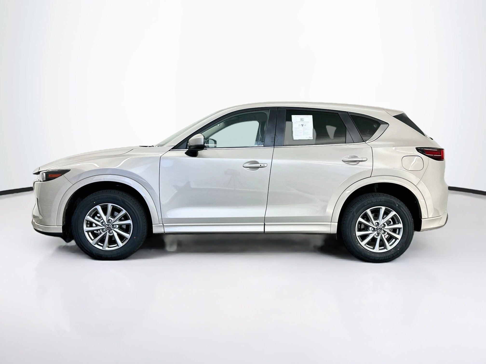 Used 2025 MAZDA CX-5 AWD 2.5 S w/ Select Package image 4