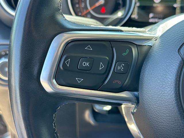 Used 2022 Jeep Wrangler Unlimited Sahara w/ LED Lighting Group AWD/4WD image 22