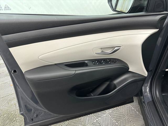 New 2026 Hyundai Tucson SEL FWD image 11
