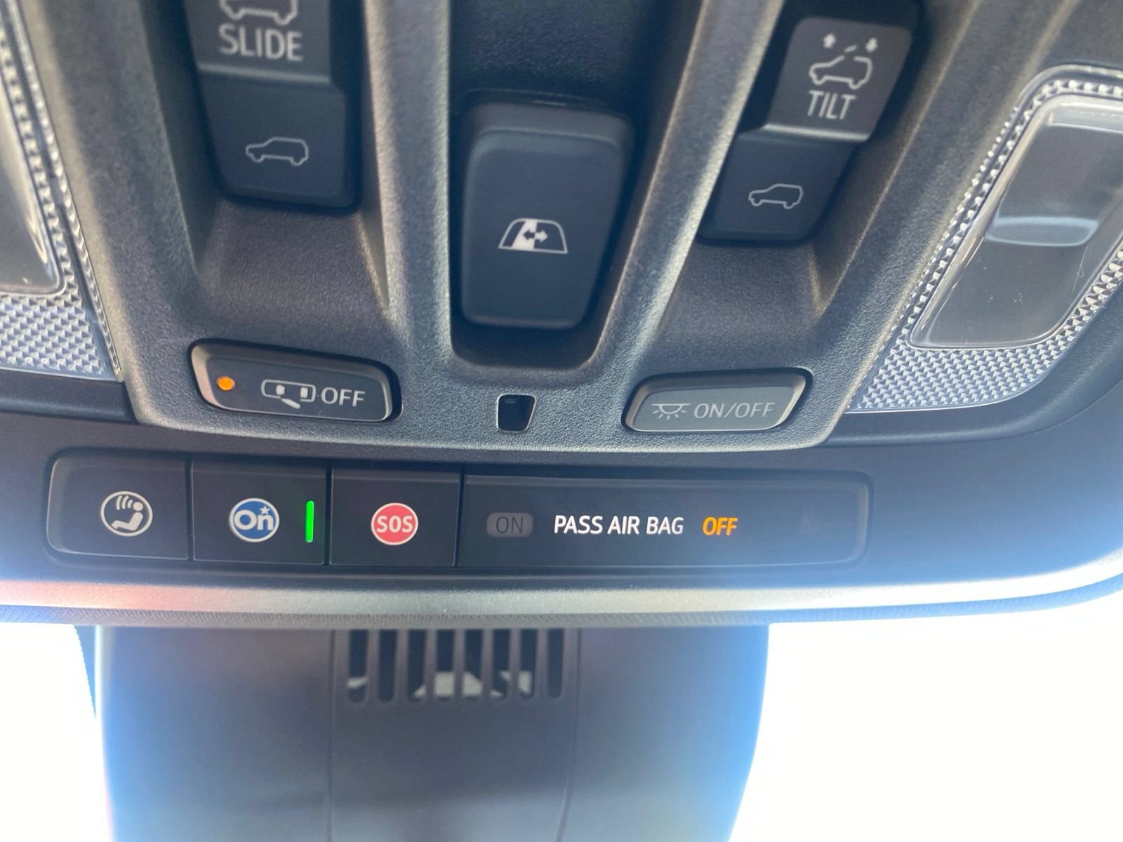 New 2026 Chevrolet Silverado 1500 High Country w/ High Country Premium Package AWD/4WD image 32
