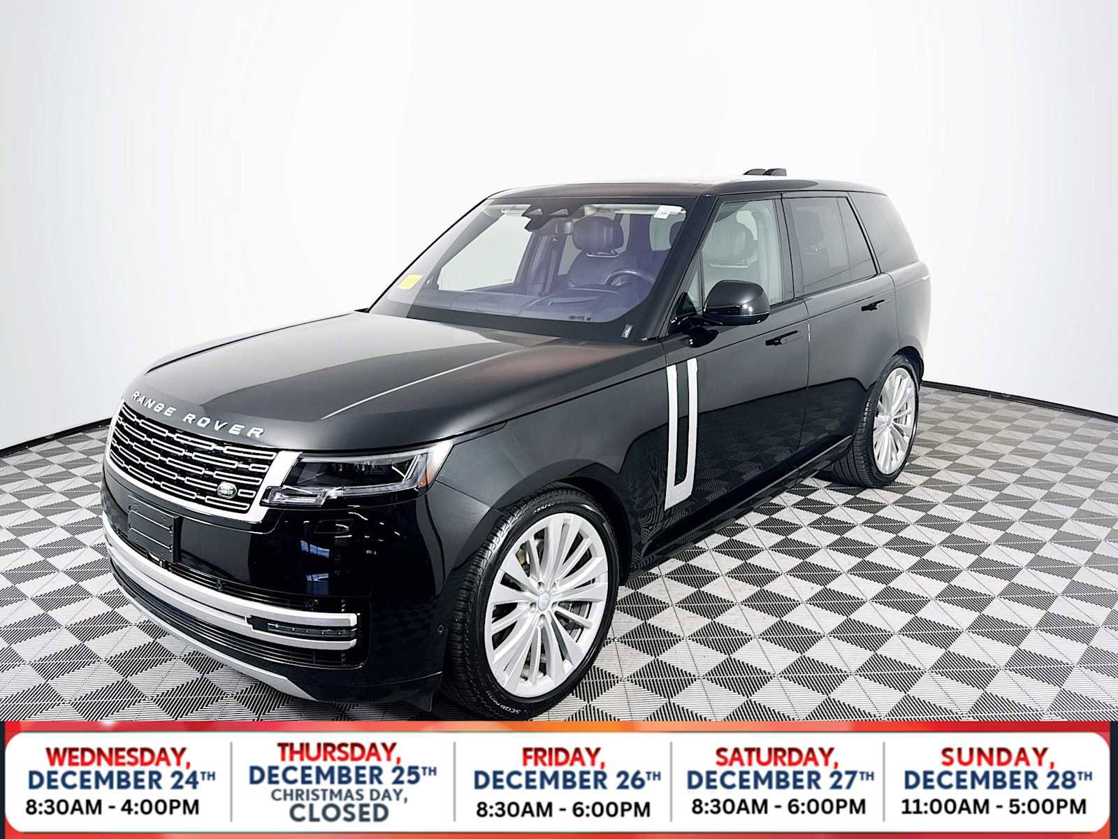 Used 2023 Land Rover Range Rover First Edition image 34
