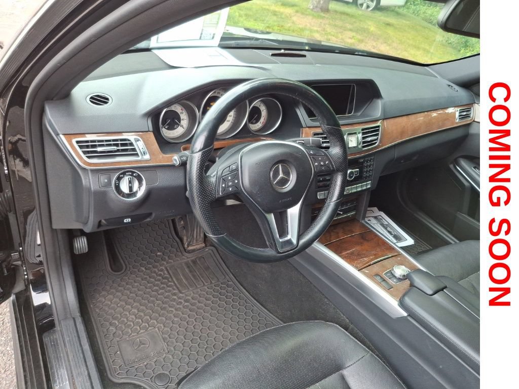 Used 2014 Mercedes-Benz E 550 4MATIC Sedan image 12