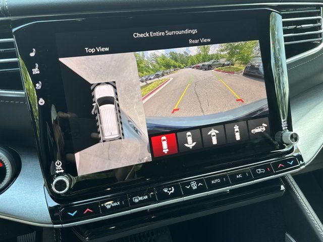 New 2026 Jeep Grand Wagoneer L Limited AWD/4WD image 32