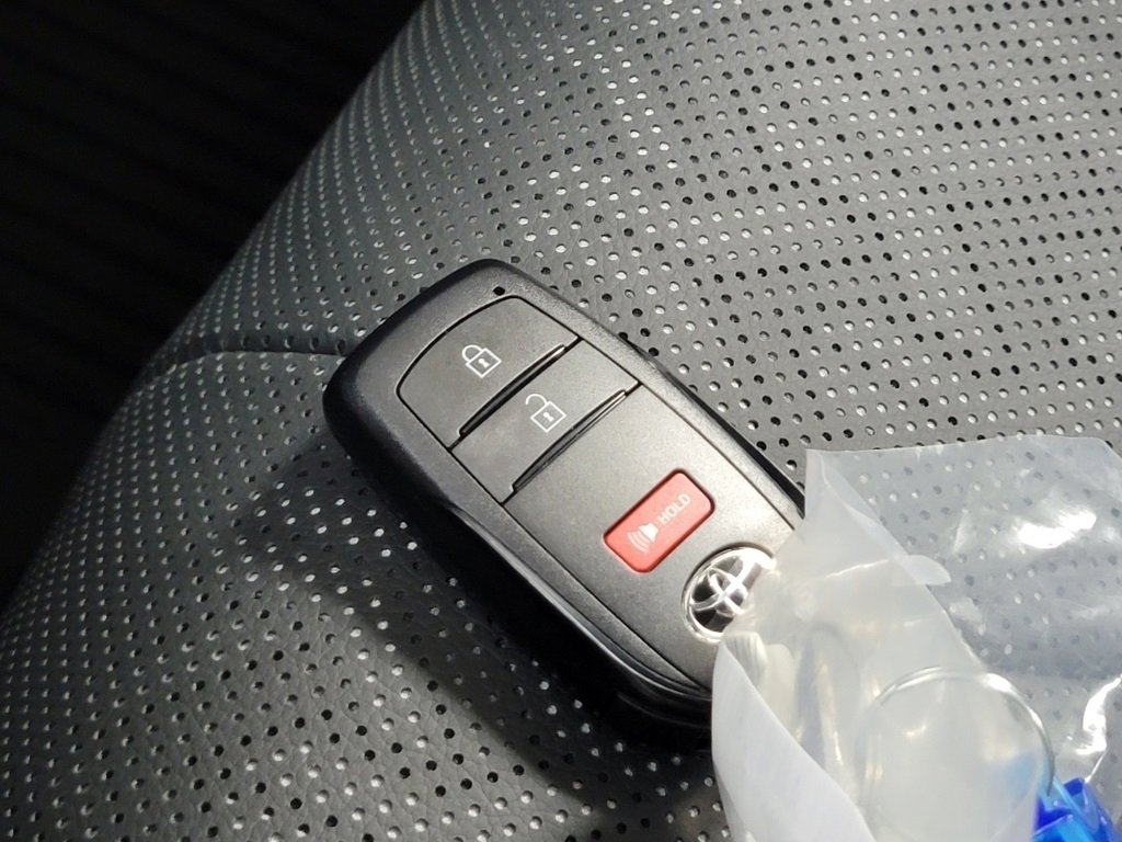 Used 2024 Toyota Sequoia Limited image 35