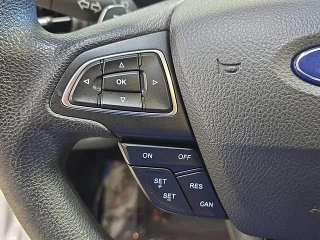 Used 2017 Ford Escape SE FWD image 18