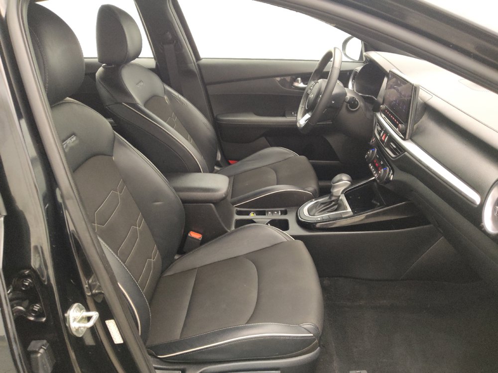 Used 2023 Kia Forte GT-Line w/ GT-Line Technology Package FWD image 21