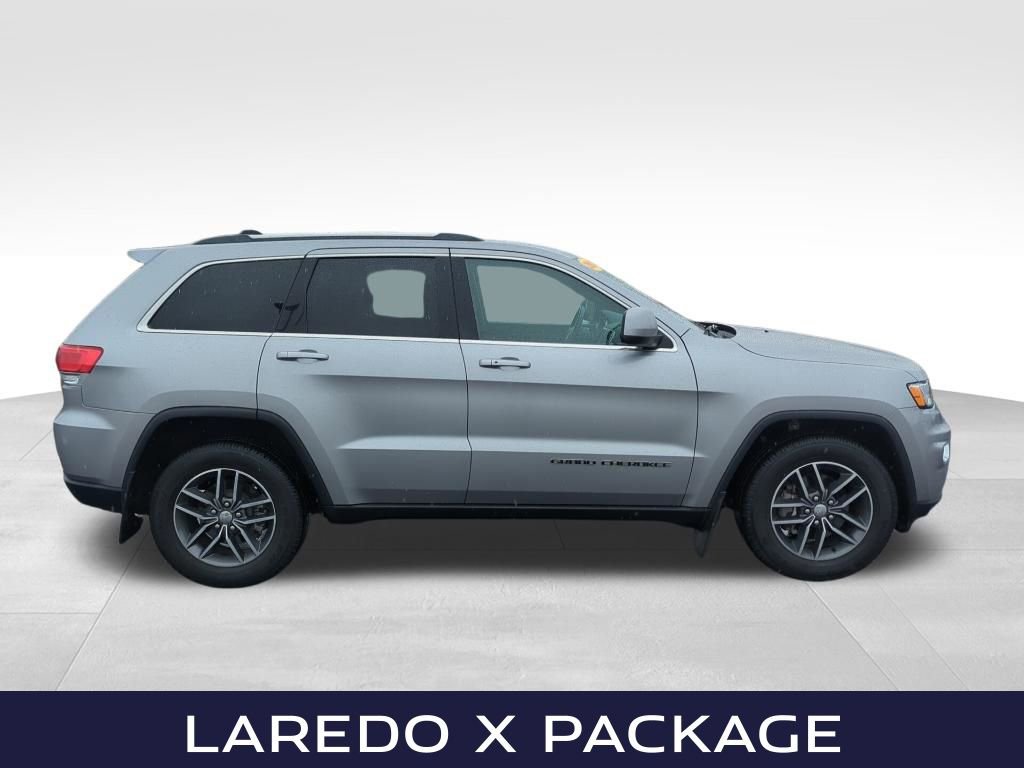 Used 2018 Jeep Grand Cherokee Laredo RWD image 10