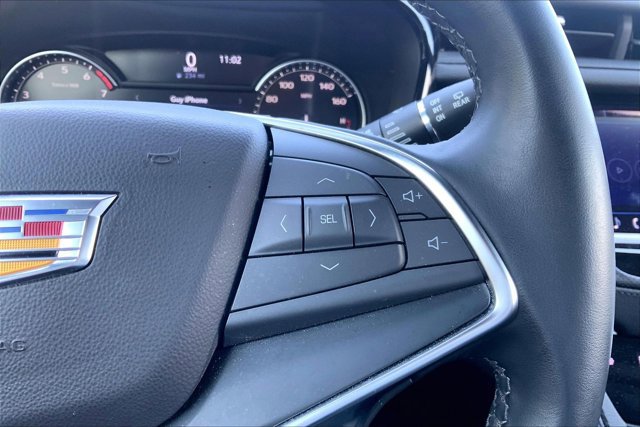 Used 2024 Cadillac XT5 Luxury w/ LPO, Floor Liner Package AWD/4WD image 19