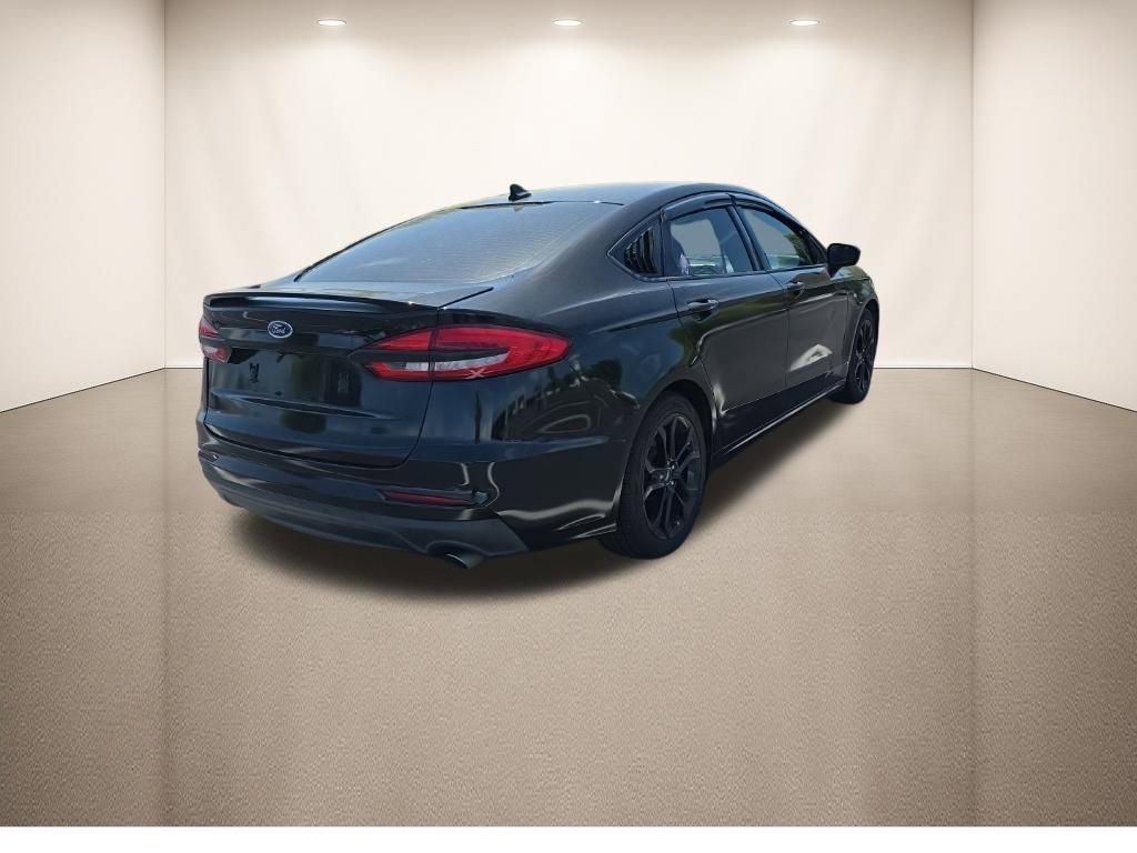Used 2019 Ford Fusion SE w/ Equipment Group 151A image 5