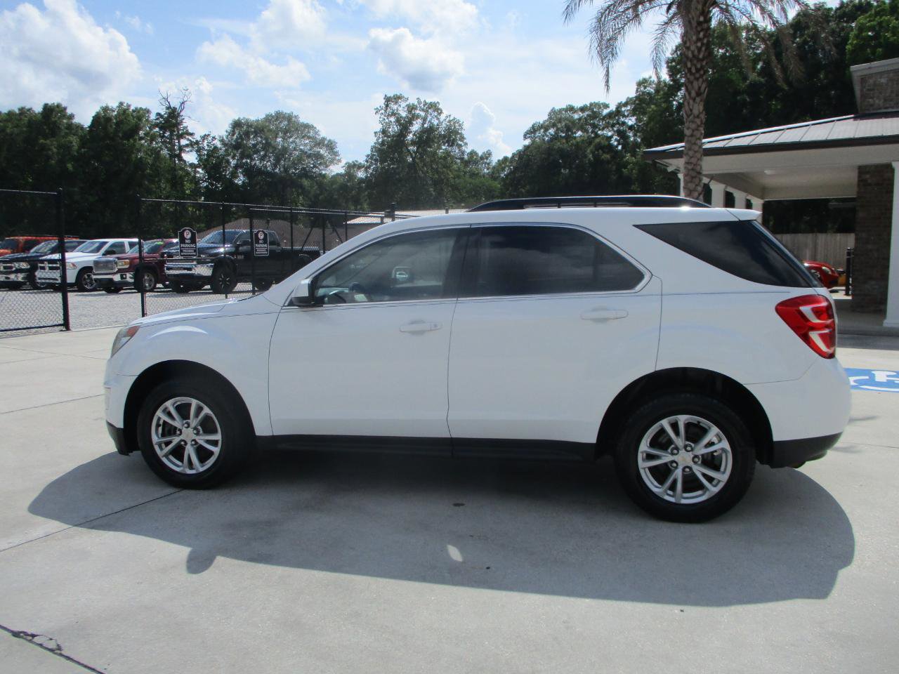 Used 2016 Chevrolet Equinox LT w/ Convenience Package FWD image 26