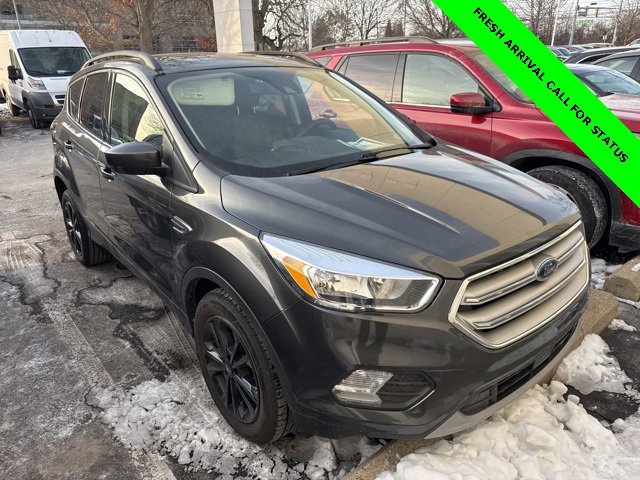 Used 2018 Ford Escape SE w/ Ford Safe & Smart Package image 5