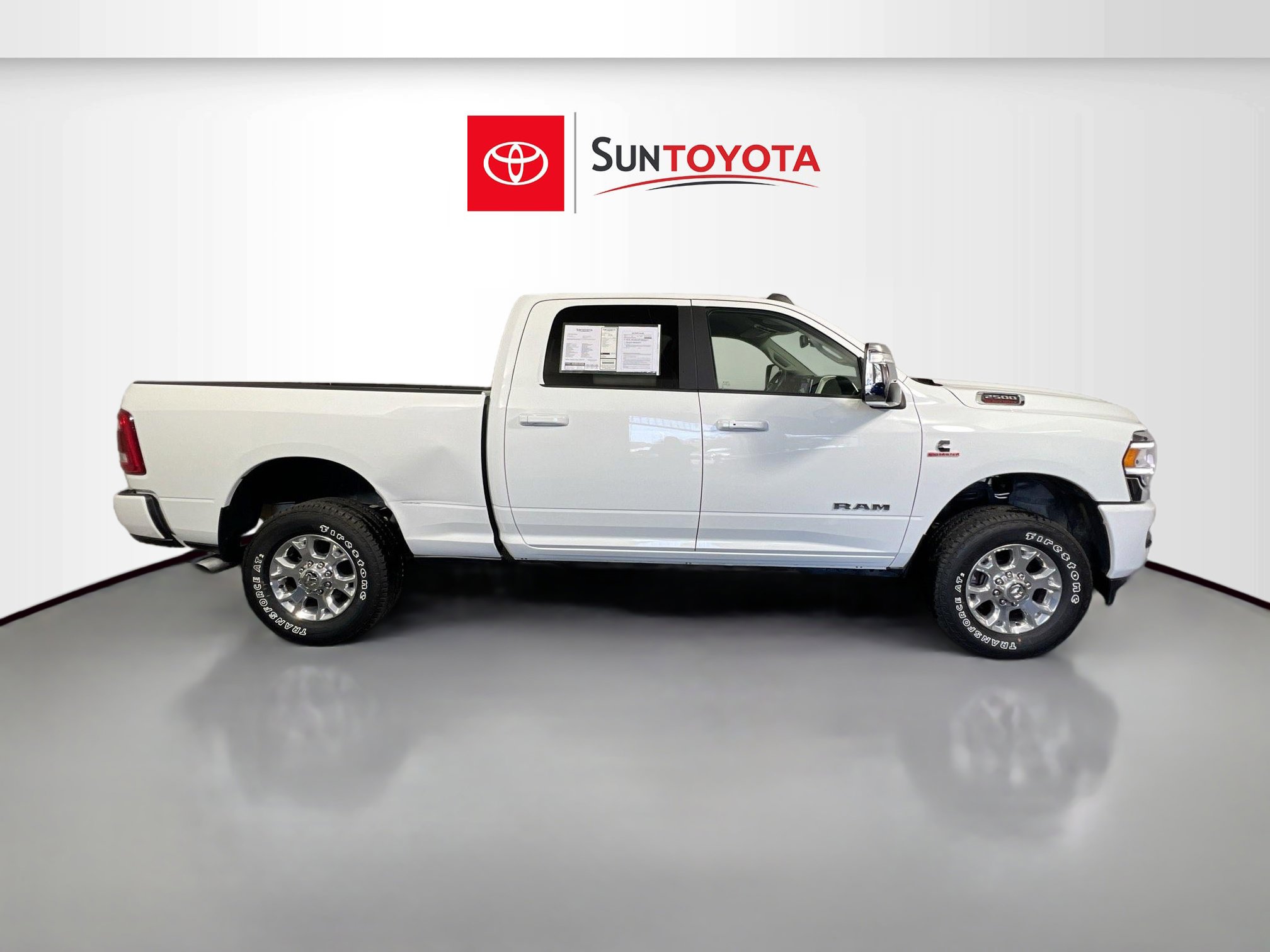Used 2024 RAM 2500 Laramie image 2
