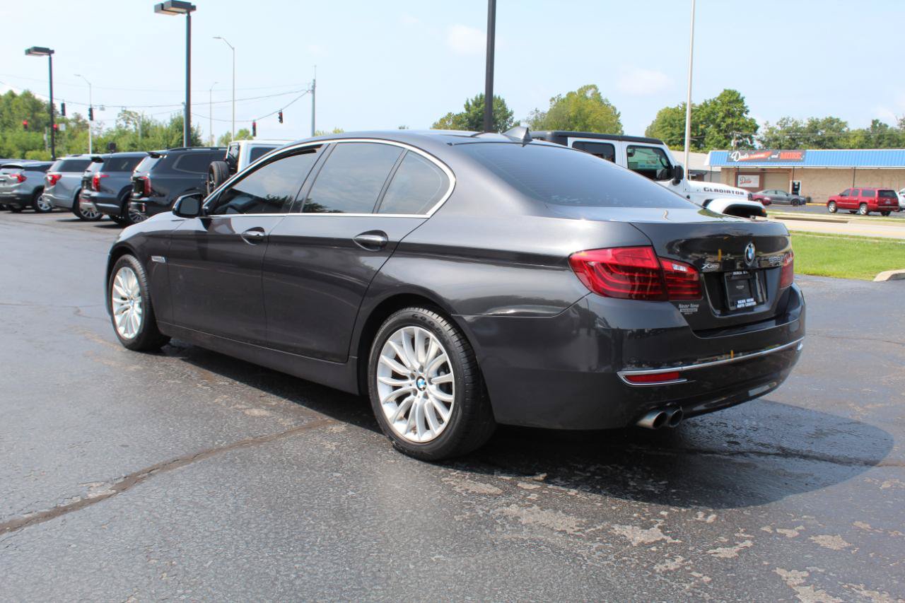 Used 2016 BMW 528i xDrive Sedan AWD/4WD image 7