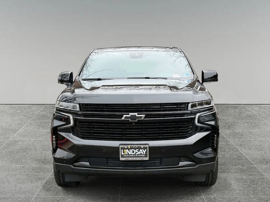 Used 2024 Chevrolet Suburban RST w/ Luxury Package image 8