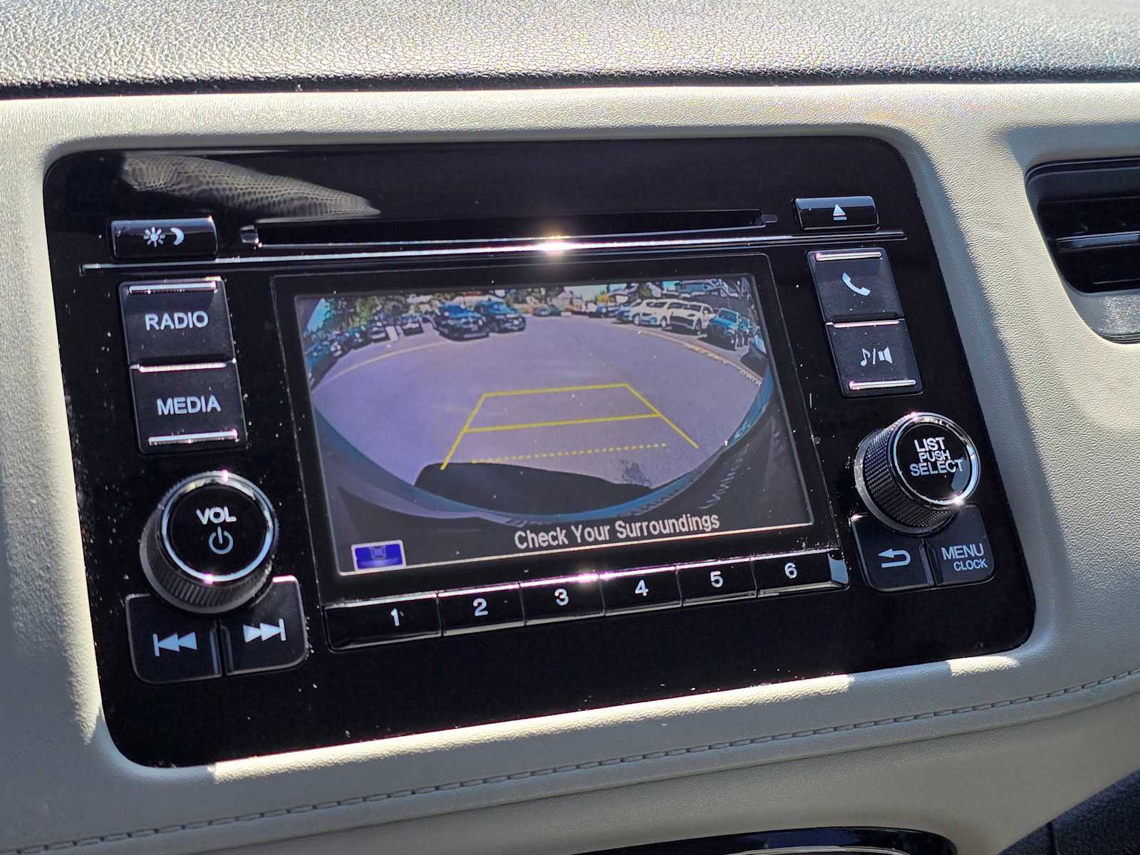Used 2021 Honda HR-V LX image 27