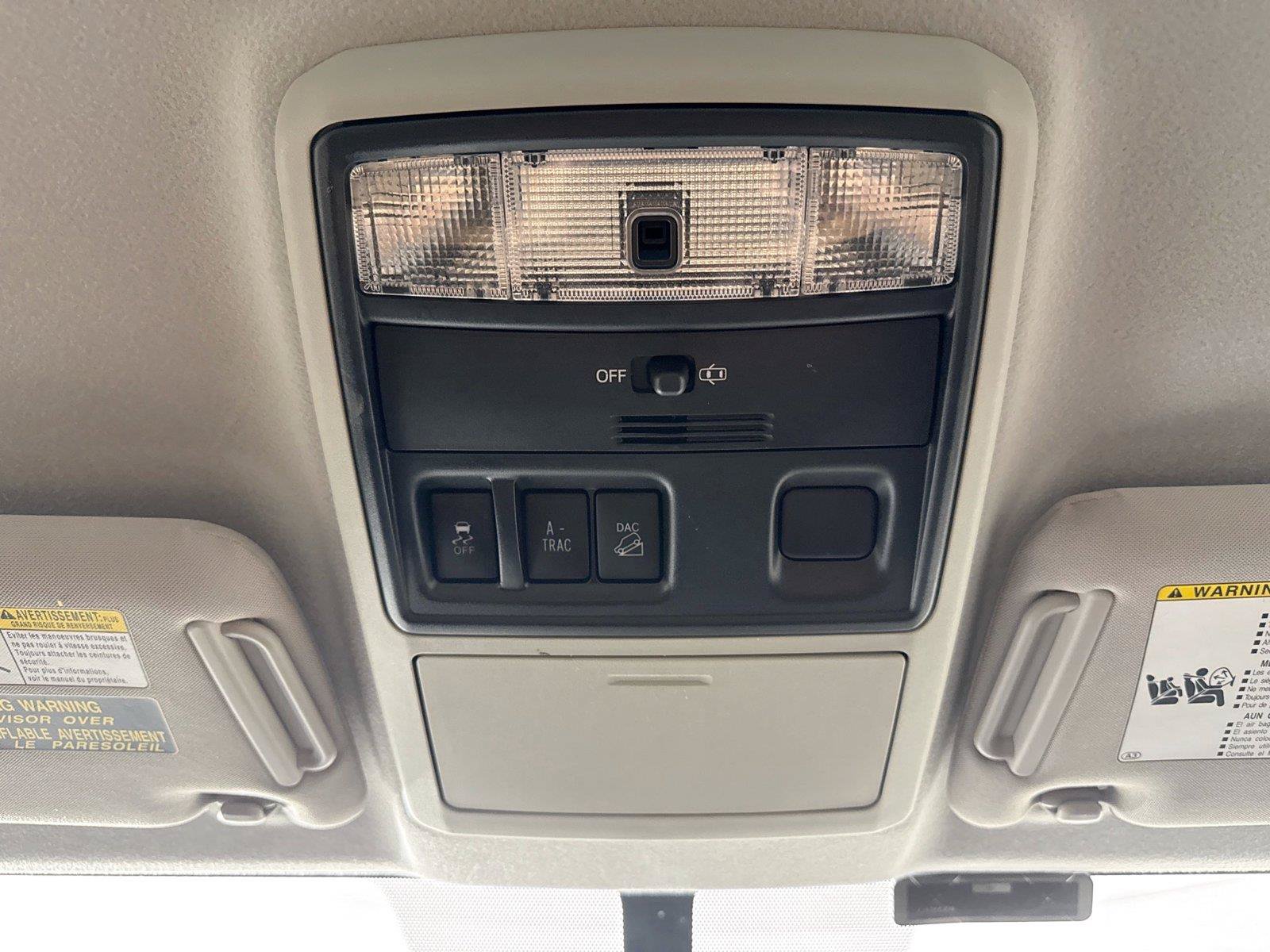 Used 2017 Toyota 4Runner SR5 AWD/4WD image 6
