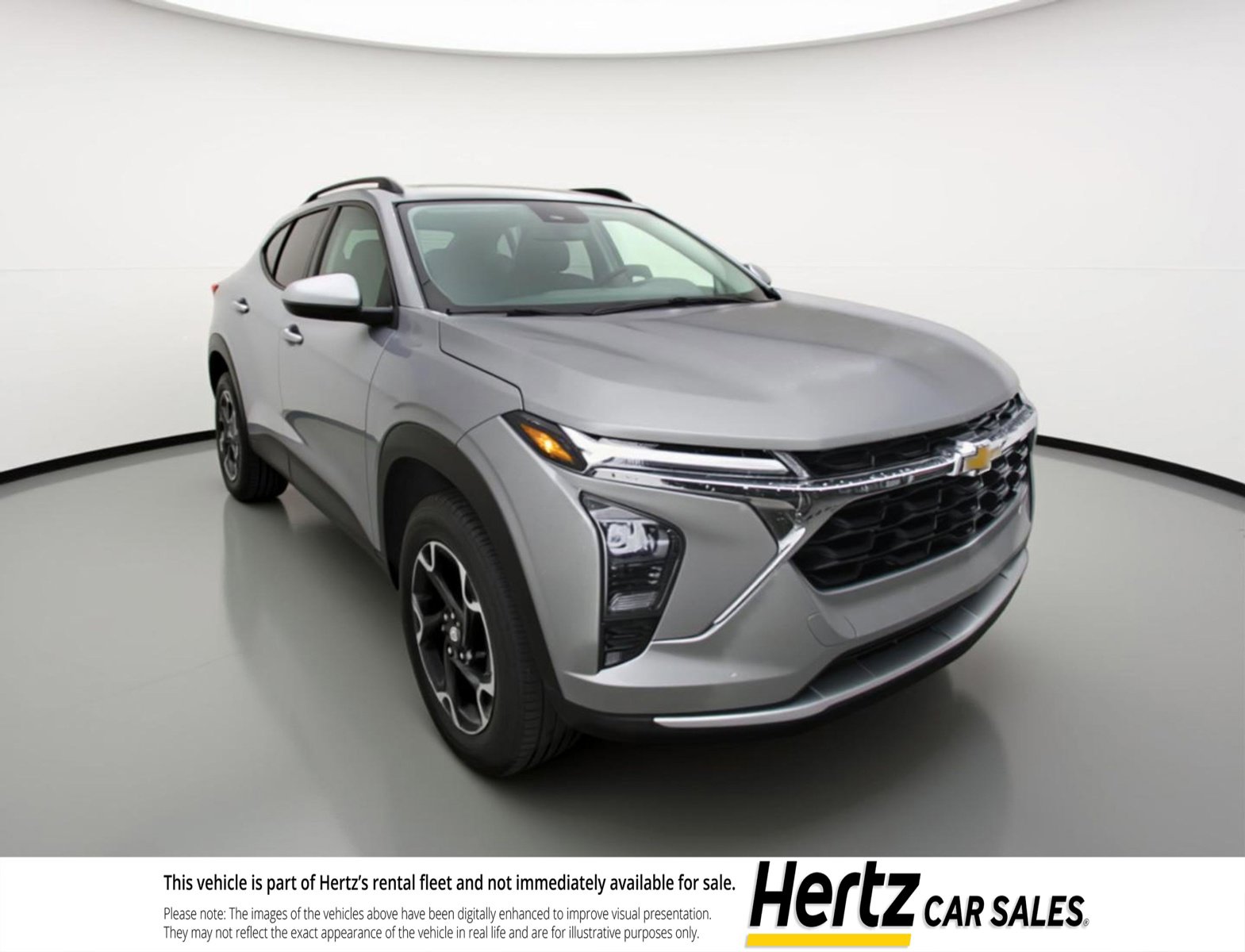 Used 2025 Chevrolet Trax LT w/ LT Convenience Package FWD image 1
