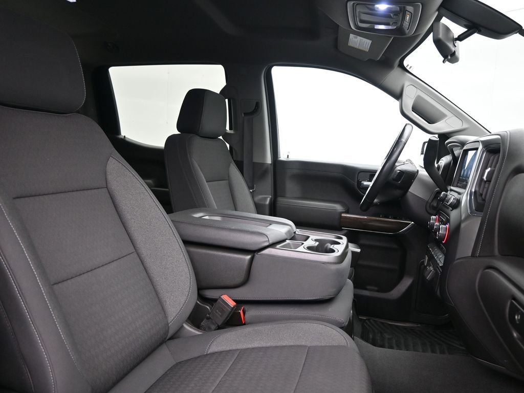 Used 2021 Chevrolet Silverado 1500 LT image 4