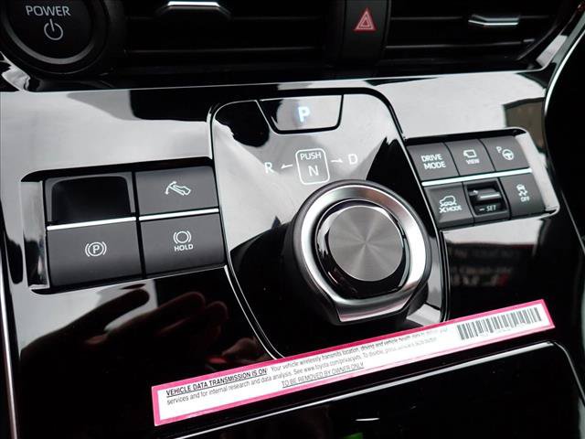 Certified 2024 Subaru Solterra AWD/4WD image 18