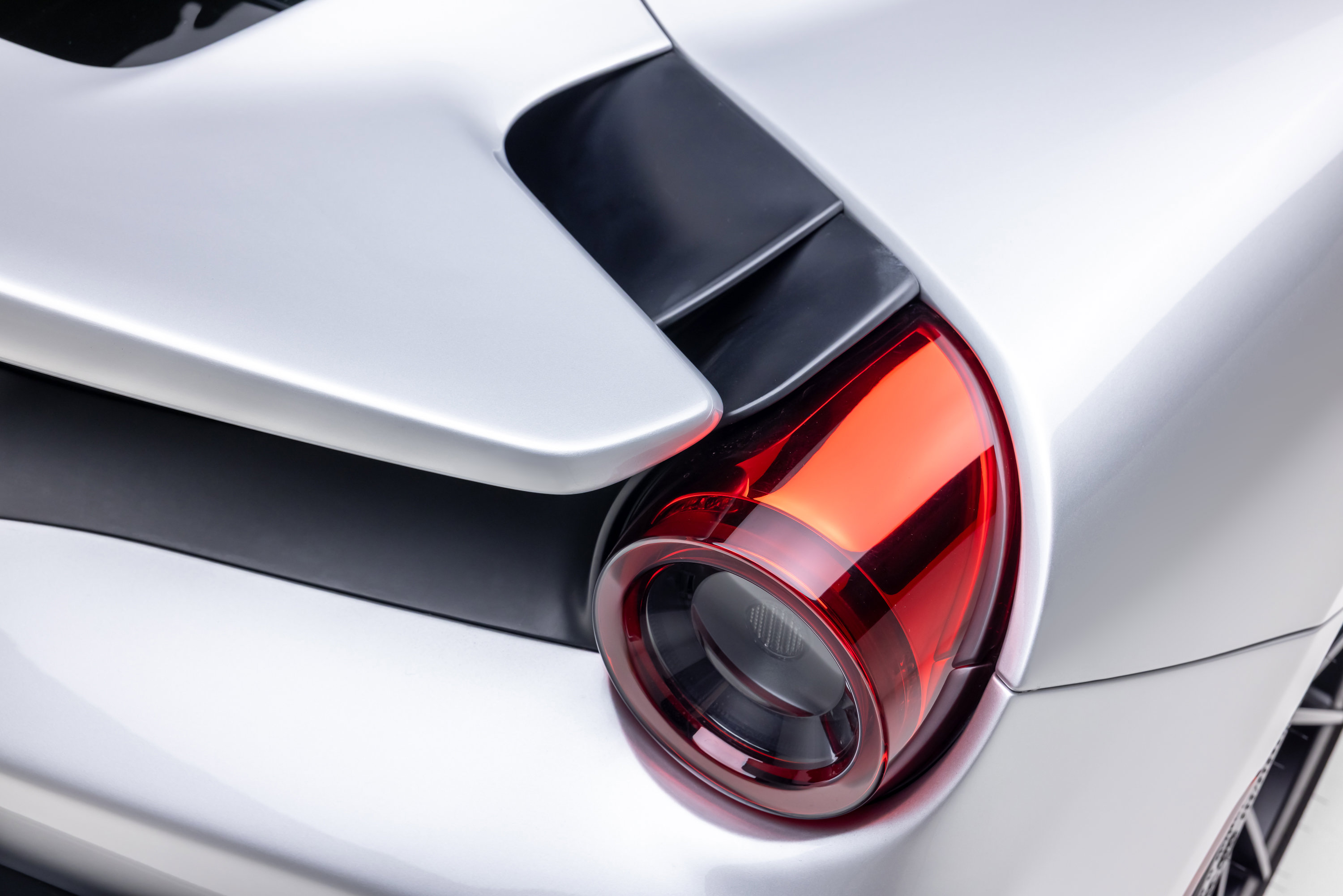 Certified 2020 Ferrari 488 Pista Coupe RWD image 34