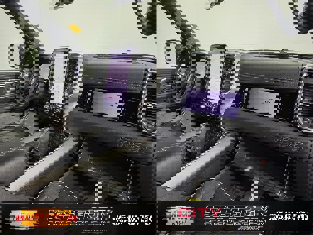 New 2026 RAM 1500 Laramie w/ Night Edition image 33