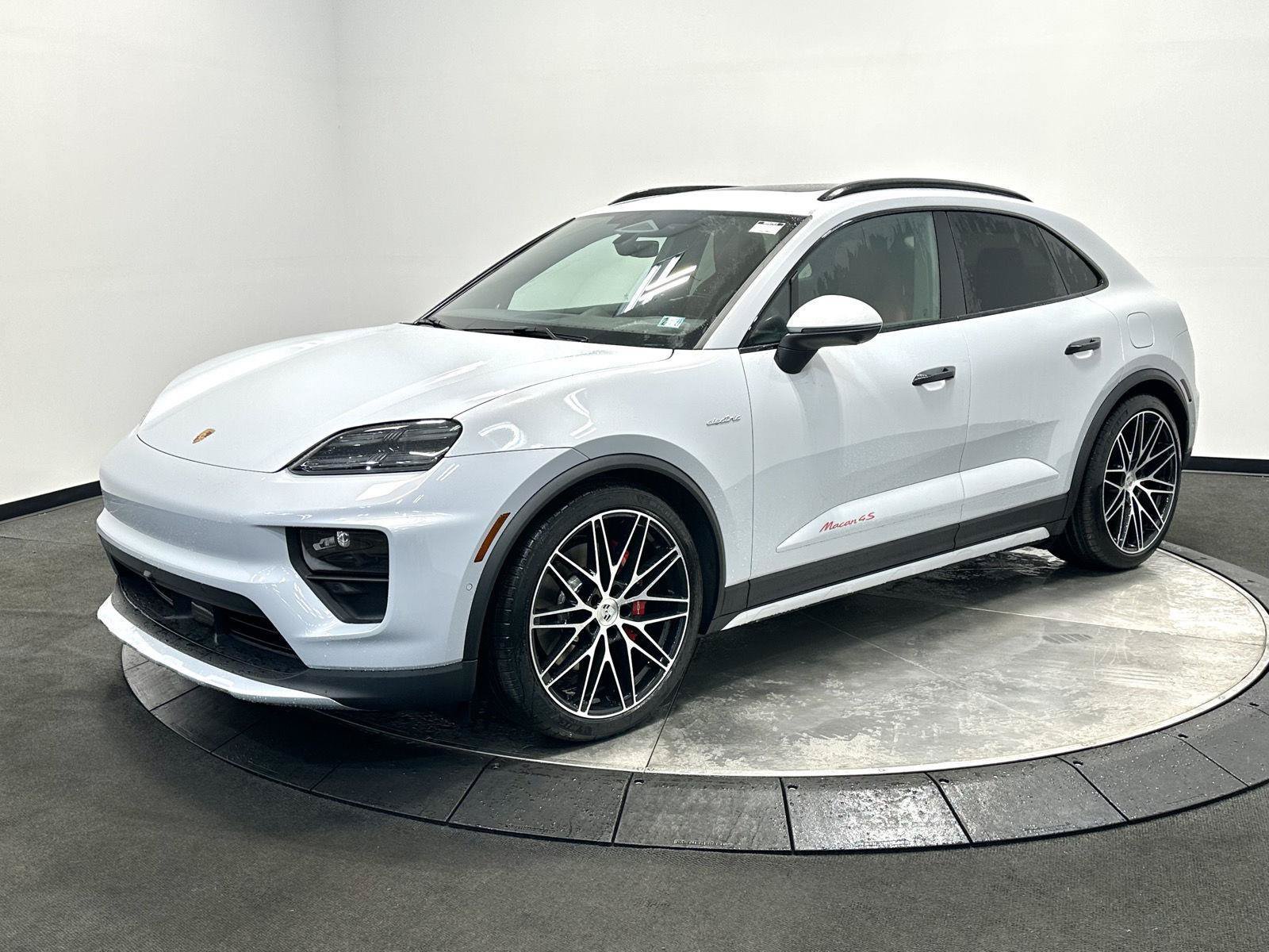 New 2026 Porsche Macan 4S Electric AWD/4WD image 1