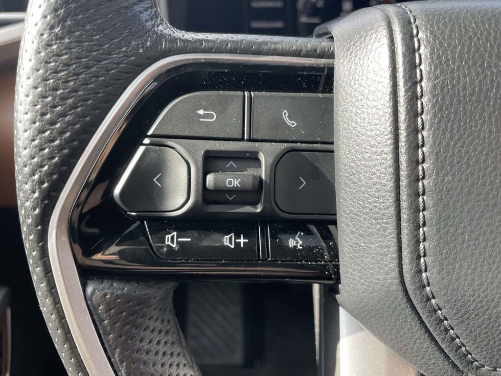 Used 2023 Toyota Tundra 1794 Edition image 32