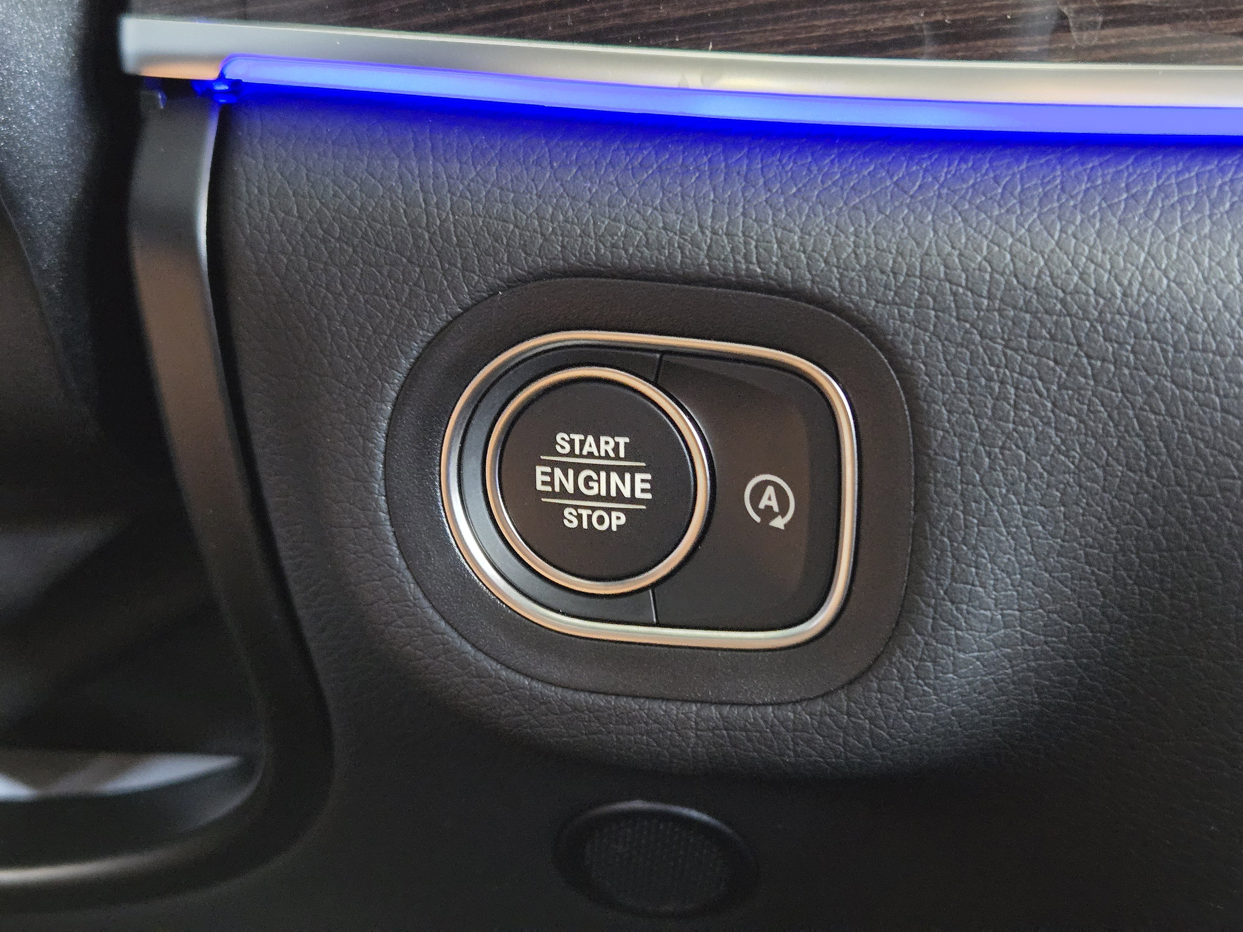 Used 2025 Mercedes-Benz GLE 350 4MATIC image 22