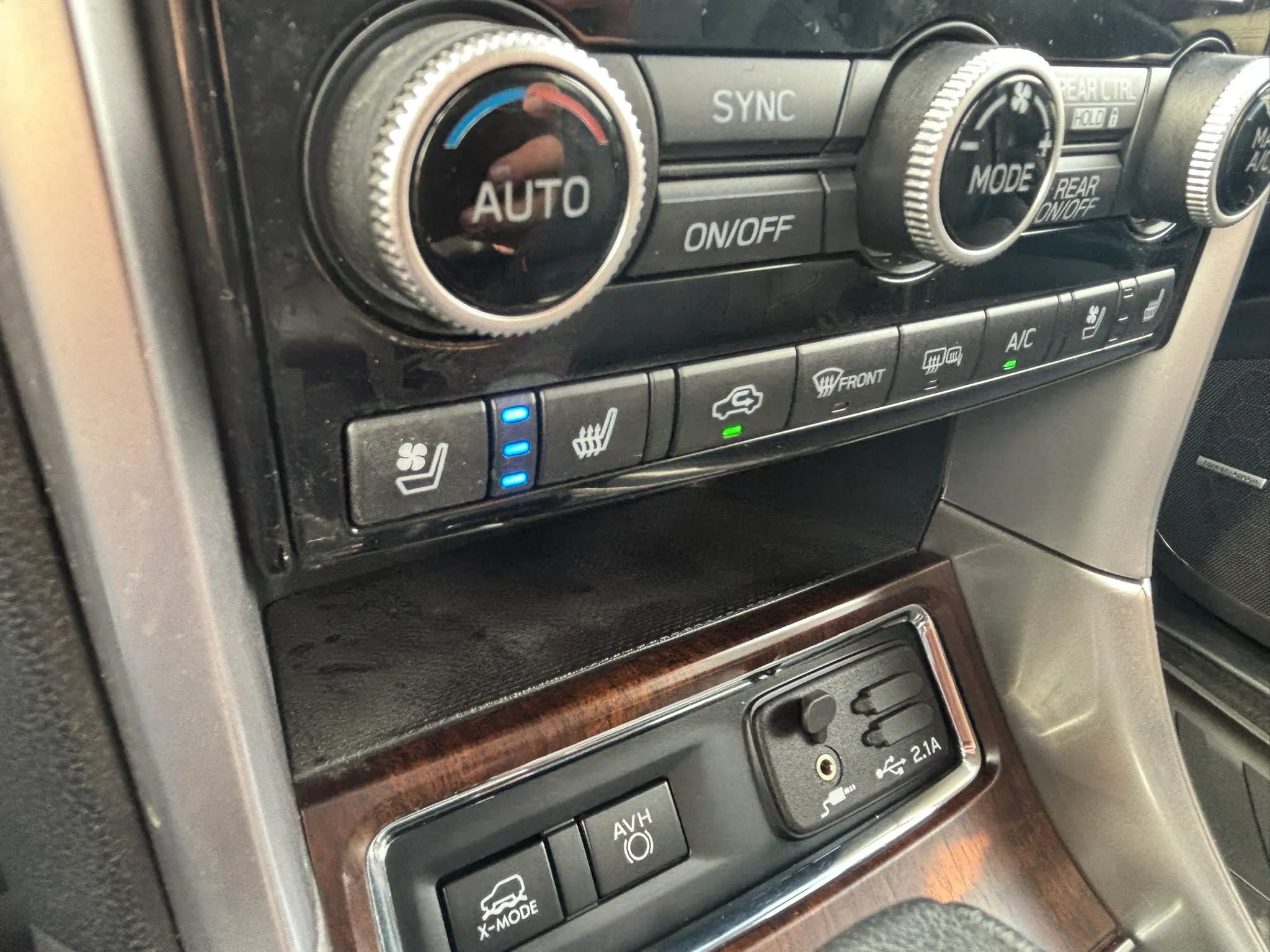 Used 2022 Subaru Ascent Touring w/ Popular Package #2A image 19