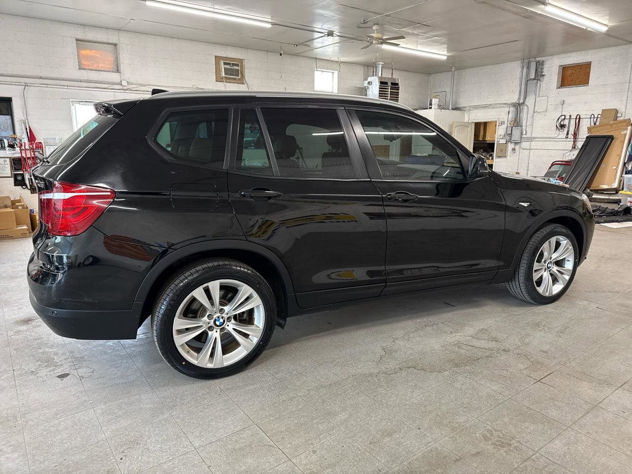 Used 2016 BMW X3 xDrive28i AWD/4WD image 4