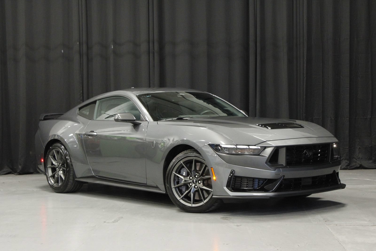 Used 2024 Ford Mustang Dark Horse RWD image 7