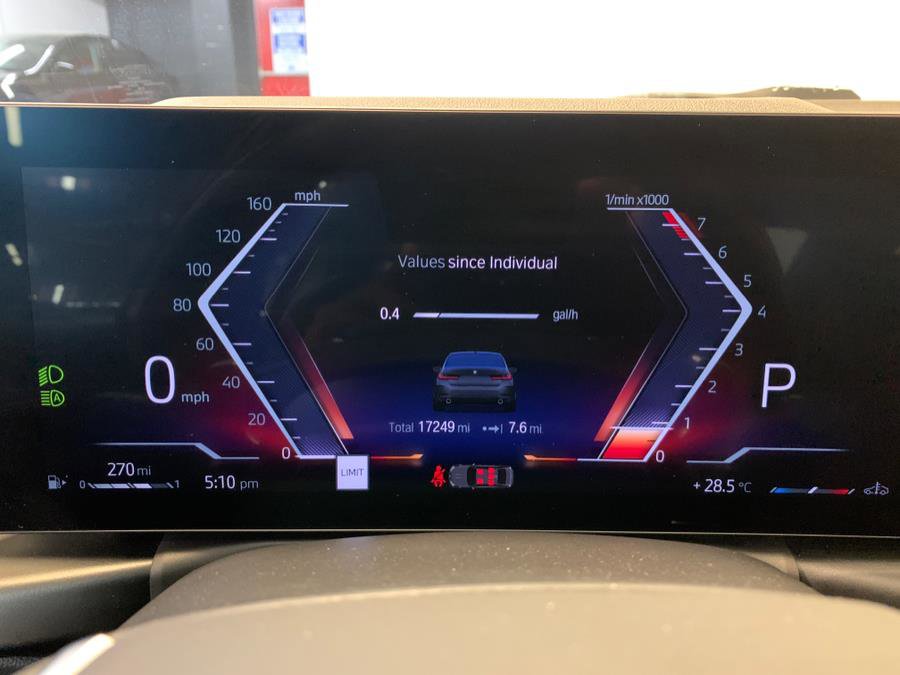 Used 2024 BMW 330i xDrive Sedan w/ Convenience Package image 24