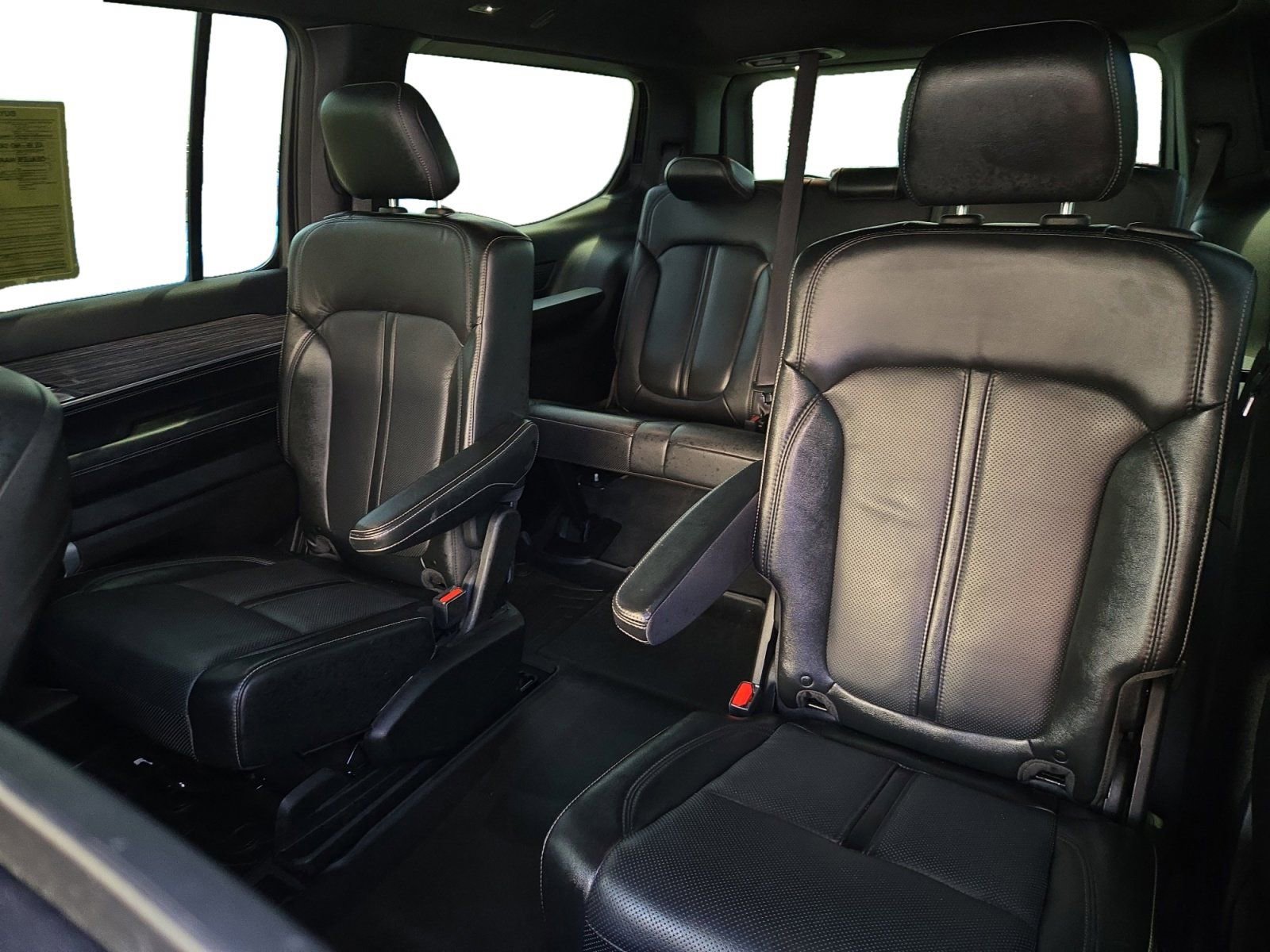 Used 2022 Jeep Wagoneer Series II w/ Flexible Seating Group RWD image 23
