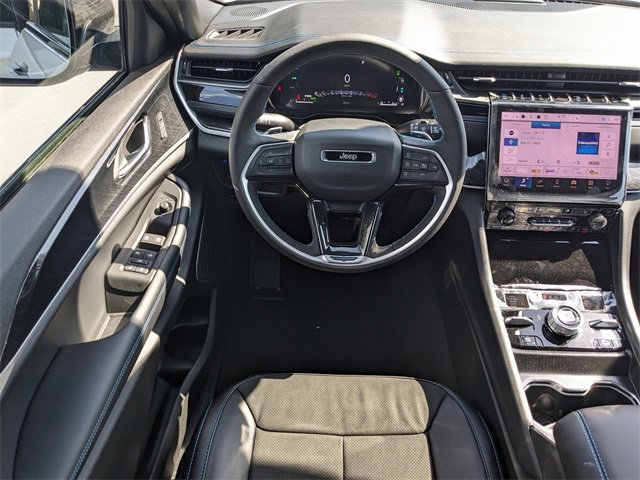 New 2025 Jeep Grand Cherokee Trailhawk image 15