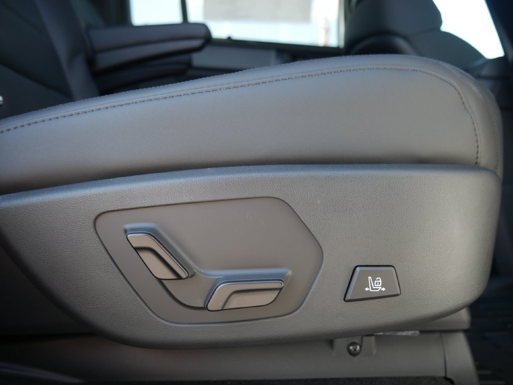 New 2026 Hyundai Santa Fe Calligraphy FWD image 29