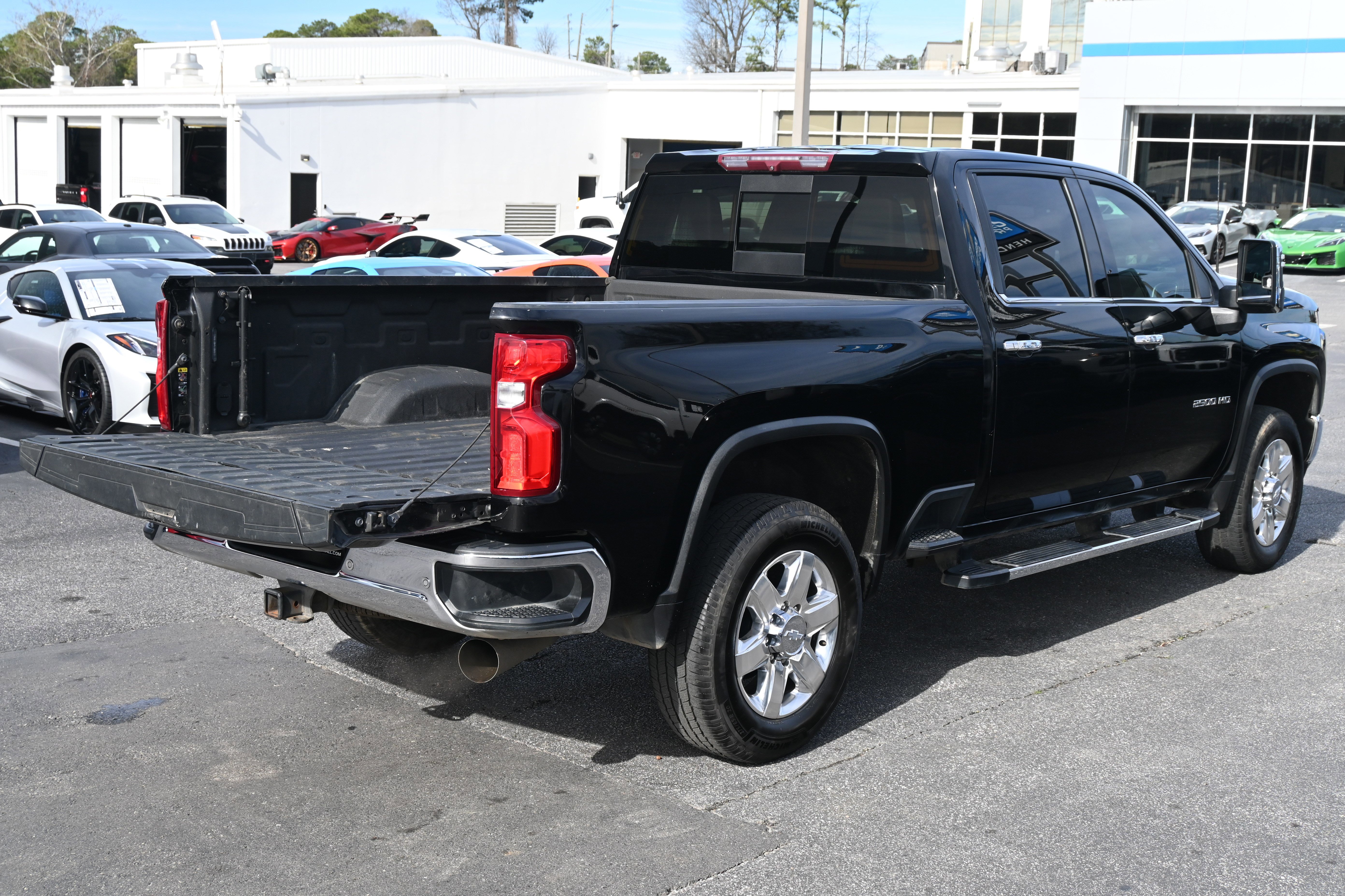 Used 2022 Chevrolet Silverado 2500 LTZ w/ LTZ Plus Package image 35