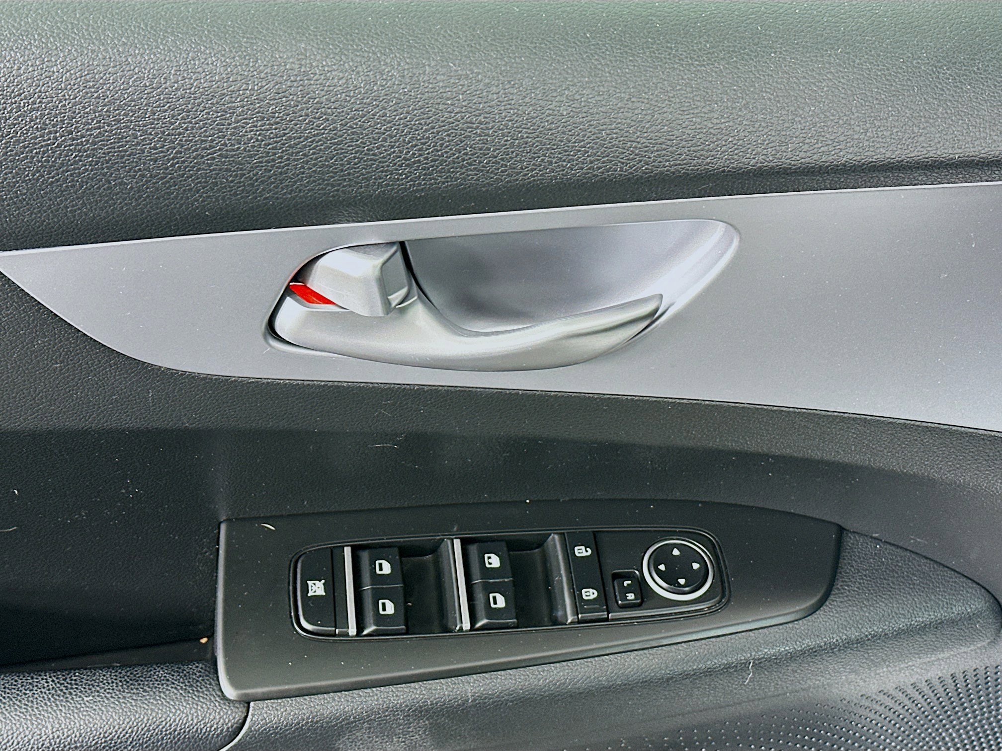 Used 2022 Kia Forte LXS w/ LXS Technology Package image 15