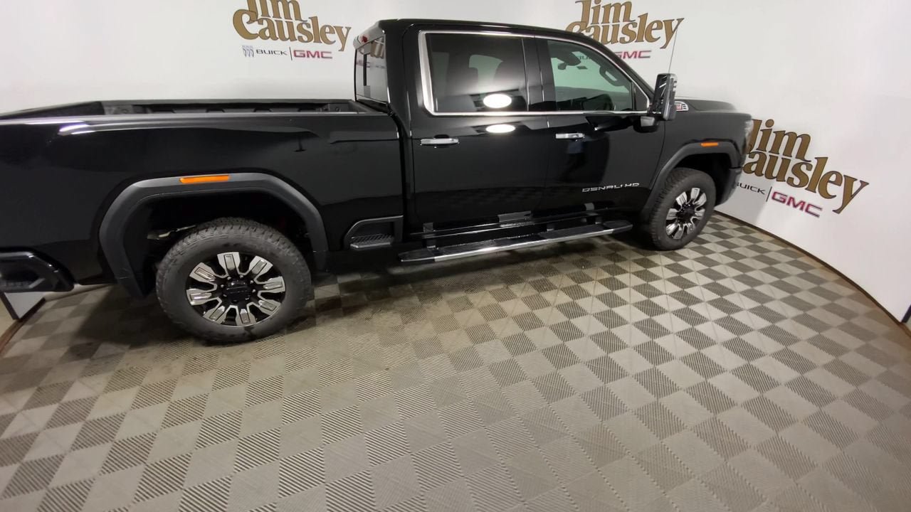 New 2026 GMC Sierra 2500 Denali w/ Denali Reserve Package AWD/4WD image 9