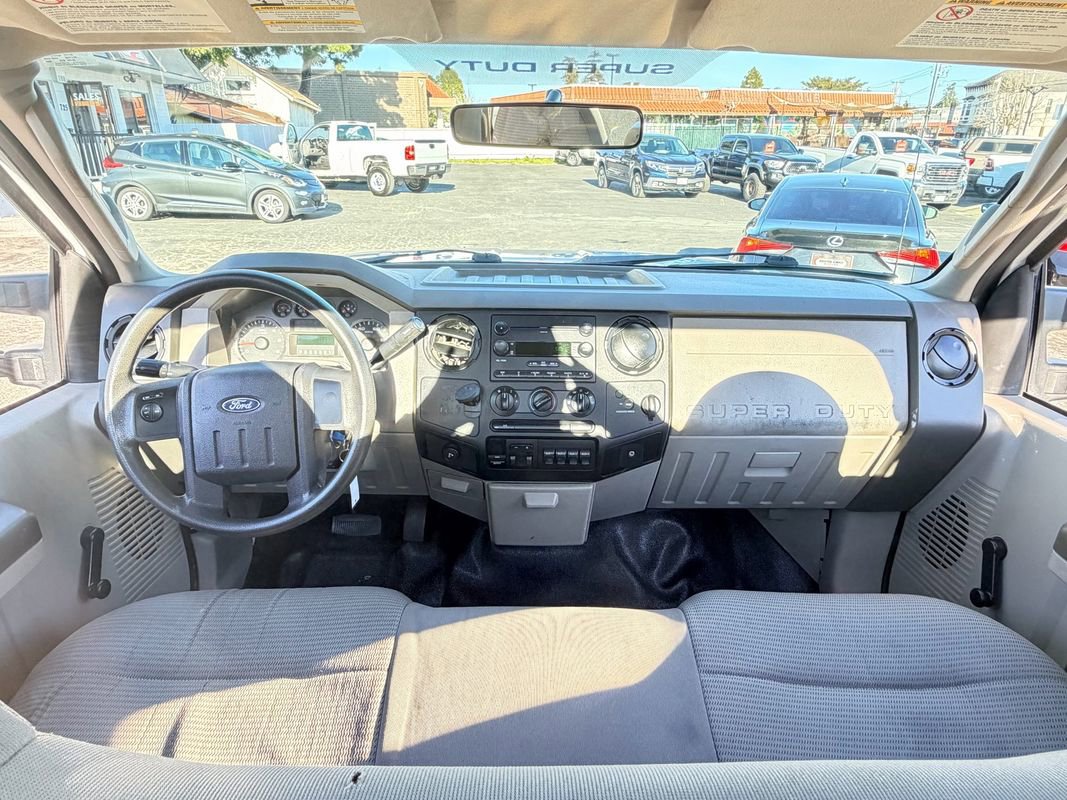 Used 2008 Ford F350 XL image 28