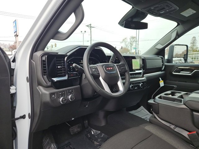 New 2026 GMC Sierra 2500 SLE w/ Preferred Package image 23