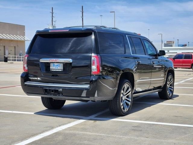 Used 2019 GMC Yukon XL Denali w/ Denali Ultimate Package AWD/4WD image 5