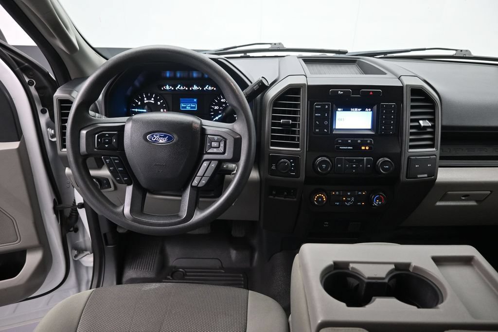 Used 2022 Ford F350 XL w/ Power Equipment Group AWD/4WD image 11