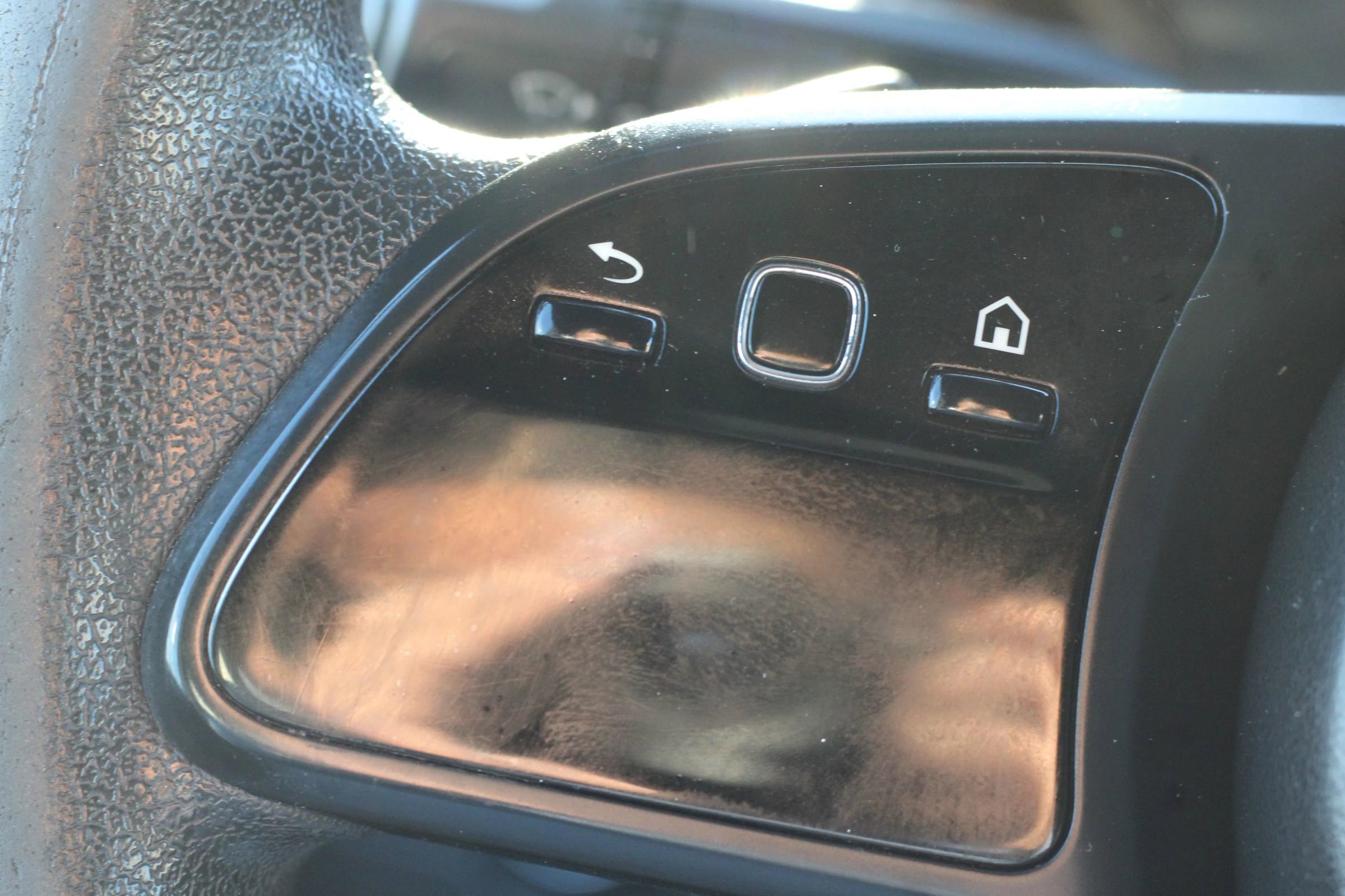 Used 2019 Mercedes-Benz Sprinter 144 image 13