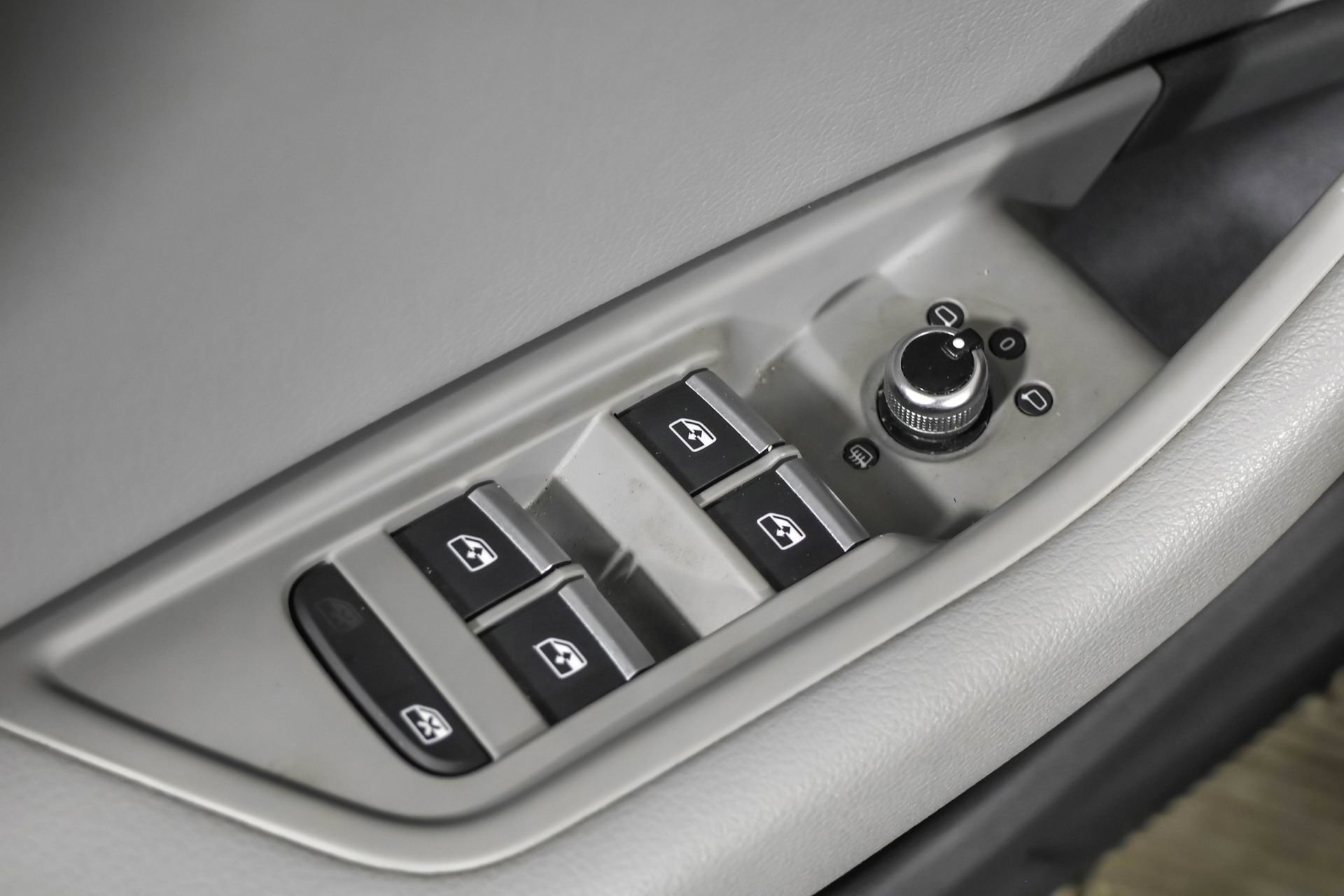 Used 2019 Audi A4 2.0T Premium w/ Convenience Package image 36